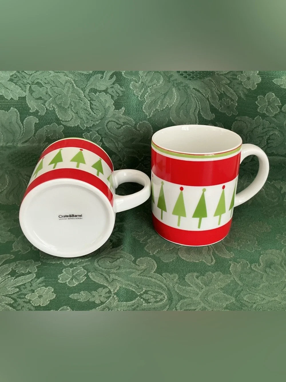 Crate&Barrel Holiday Tree mug, set of 2